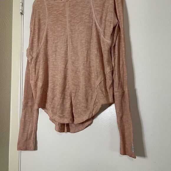 FP Movement Free people ribbed peach pink long sleeve keyhole back shirt SMALL - Picture 6 of 6